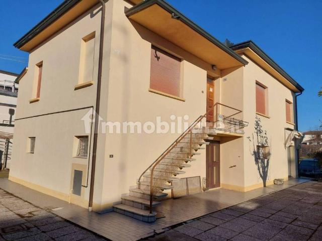 Villa in vendita a Molinella BO