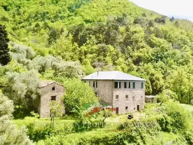 Villa in vendita a Molini di Triora IM