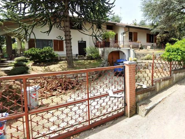 Villa in vendita a Moncalieri