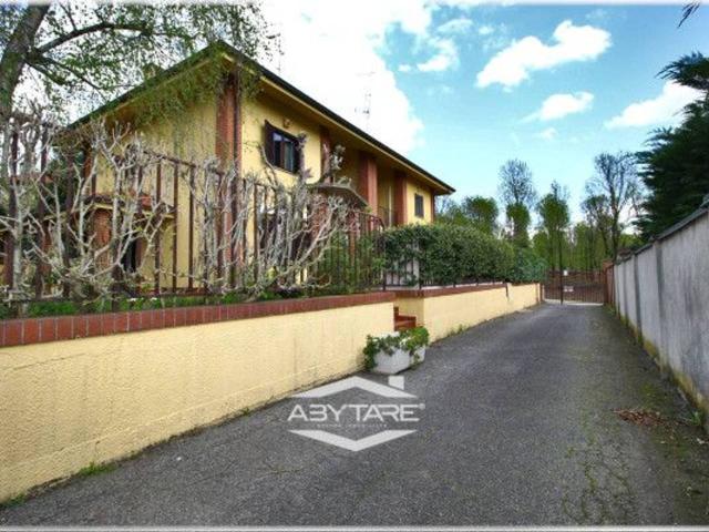 Villa in vendita a Moncalieri