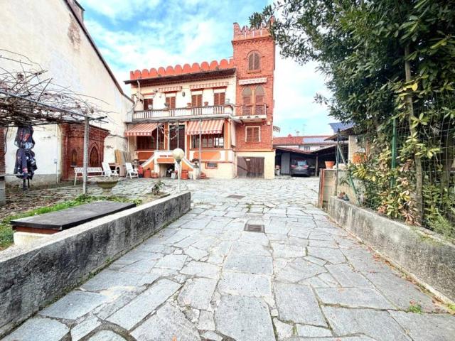 Villa in vendita a Moncalieri TO