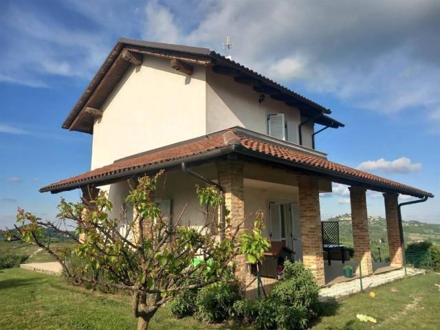 Villa in vendita a Moncucco Torinese AT