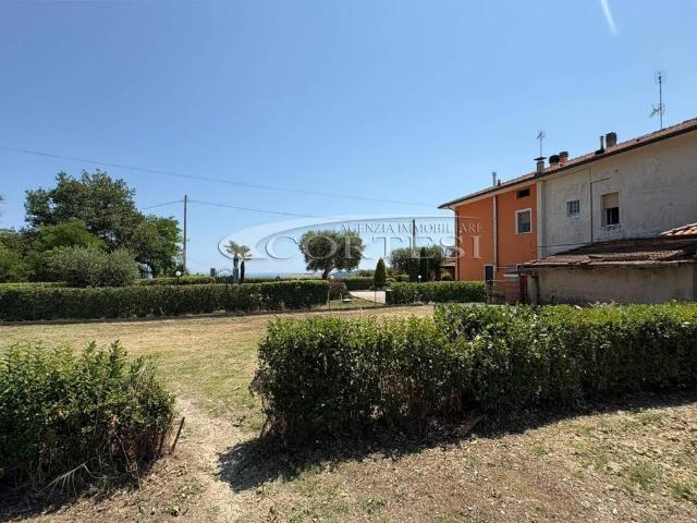 Villa in vendita a Mondolfo PU