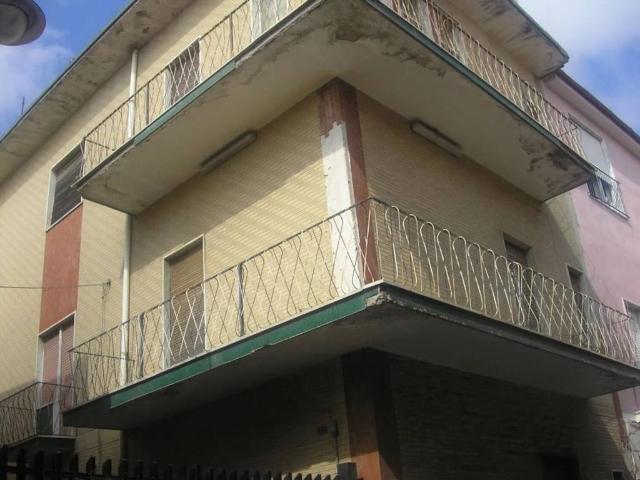 Villa in vendita a Mondragone CE