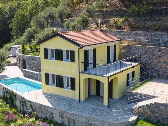 Villa in vendita a Moneglia GE