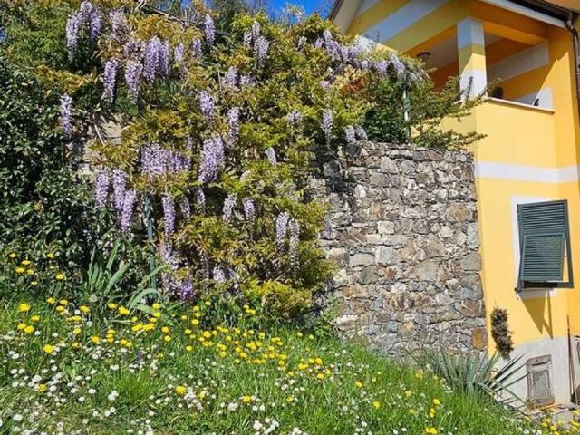 Villa in vendita a Moneglia GE