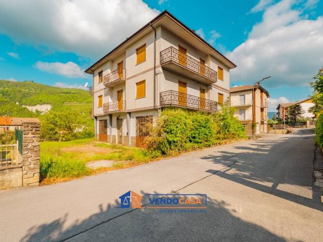 Villa in vendita a Monesiglio CN