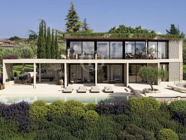 Villa in vendita a Moniga del Garda BS