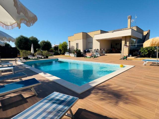Villa in vendita a Monopoli BA