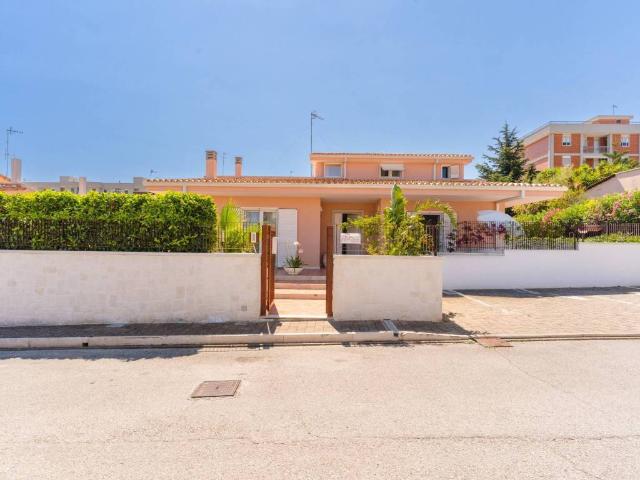 Villa in vendita a Monopoli BA