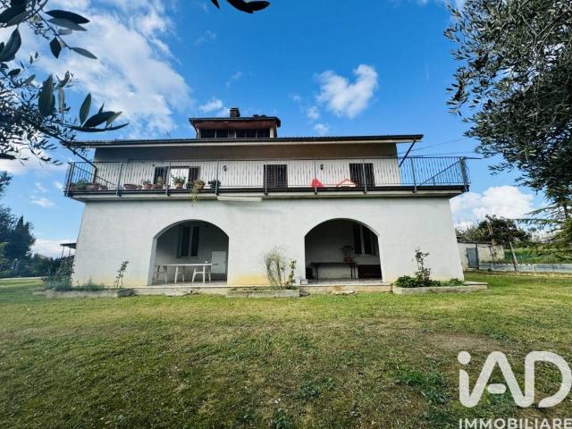 Villa in vendita a Monsampolo del Tronto AP