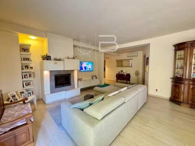 Villa in vendita a Monsummano Terme PT