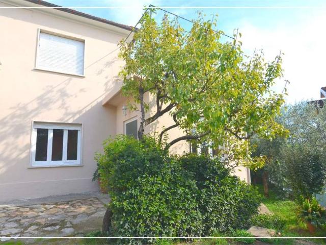 Villa in vendita a Monsummano Terme PT