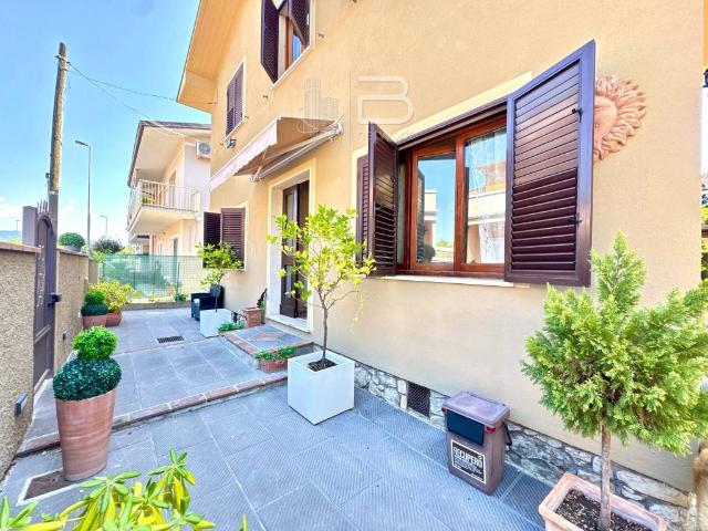 Villa in vendita a Monsummano Terme PT