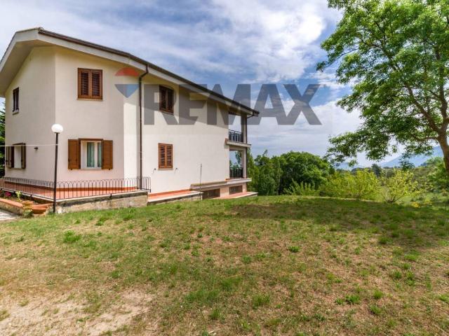 Villa in vendita a Monreale PA