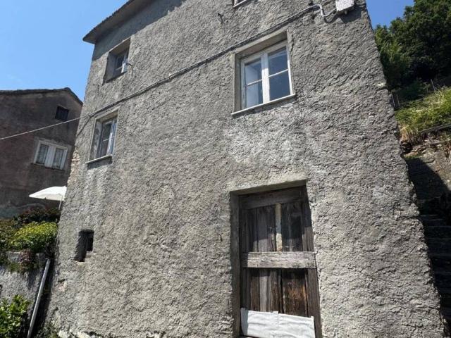 Villa in vendita a Montoggio GE
