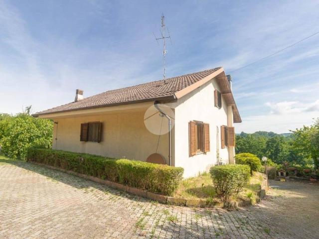 Villa in vendita a Montafia AT