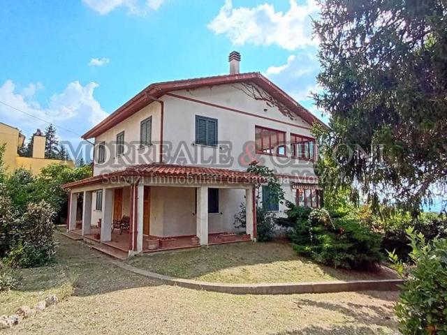 Villa in vendita a Montaione FI