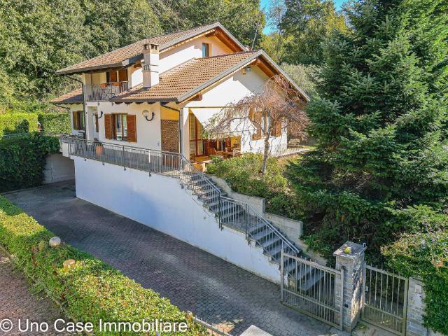 Villa in vendita a Montalto Dora TO