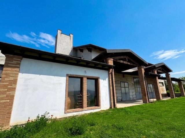Villa in vendita a Montalto Pavese PV
