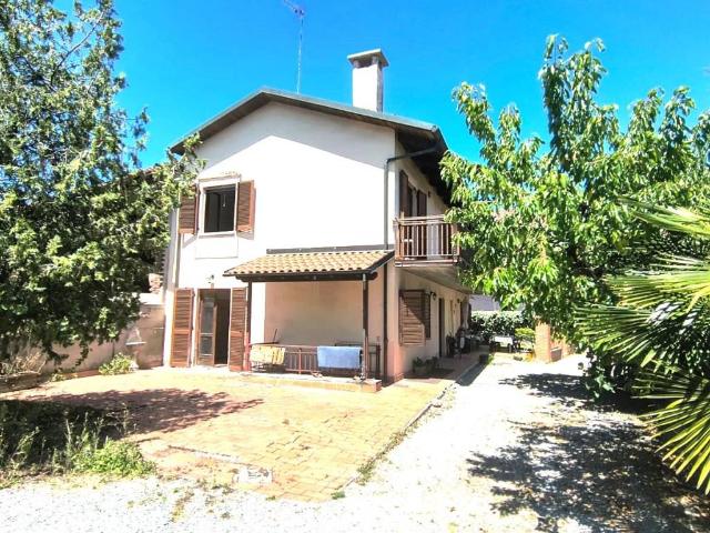 Villa in vendita a Montanaro TO