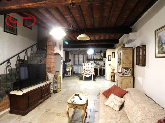 Villa in vendita a Terranuova Bracciolini AR