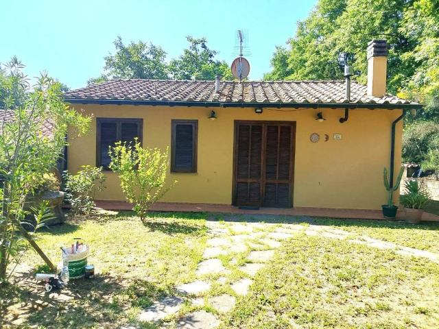 Villa in vendita a Monteverdi Marittimo PI
