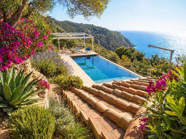 VILLA in VENDITA a MONTE ARGENTARIO di 9 vani