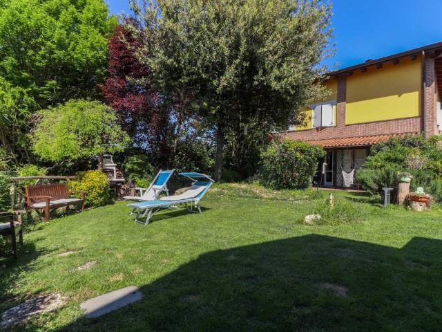 Villa in vendita a Monte San Pietro BO