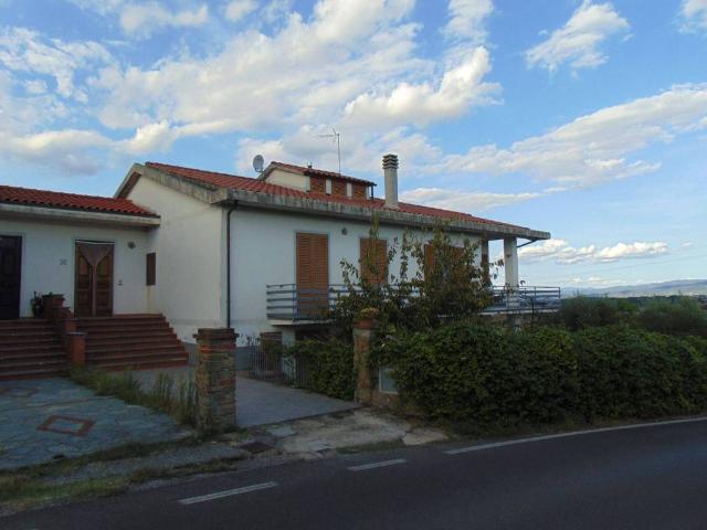Villa in vendita a Monte San Savino AR