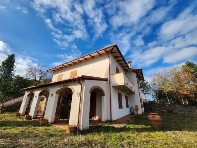 Villa in vendita a Monte San Savino AR