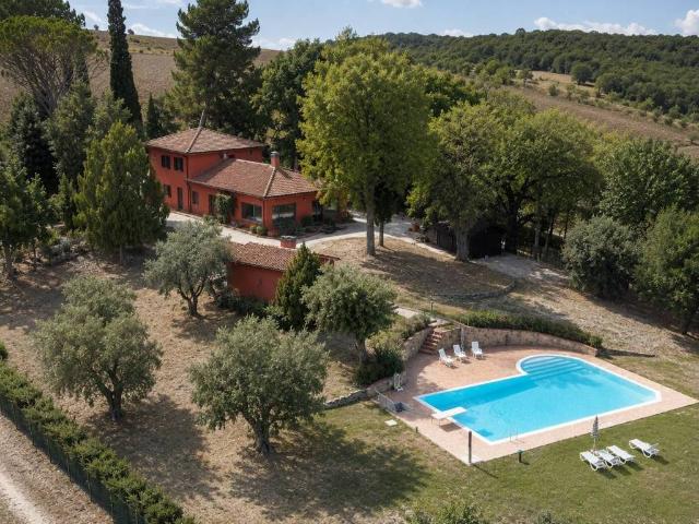 Villa in vendita a Monte Roberto AN