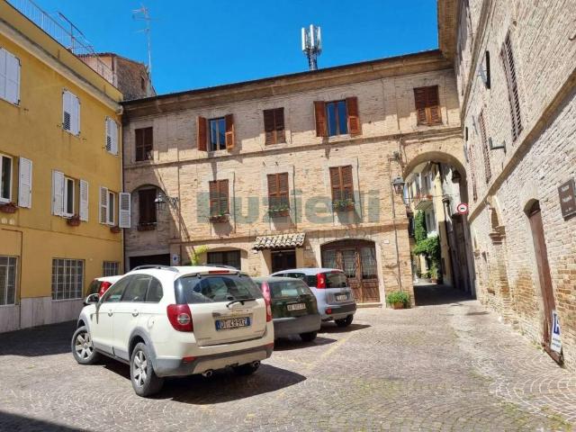 Villa in vendita a Monte Urano FM