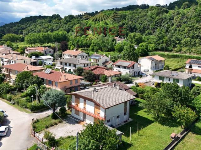 Villa in vendita a Montebelluna TV