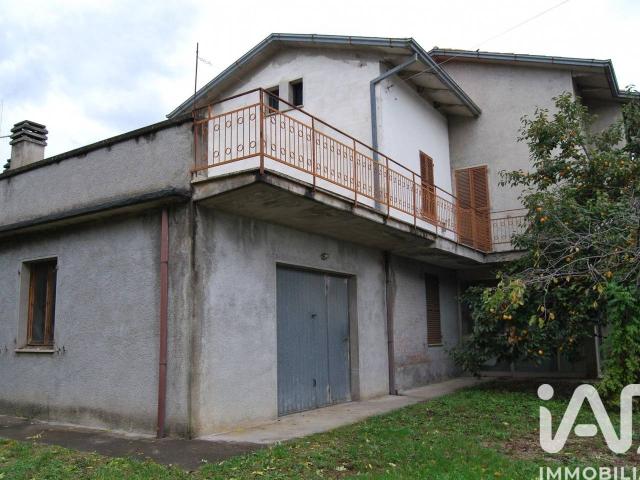 Villa in vendita a Montecalvo In Foglia
