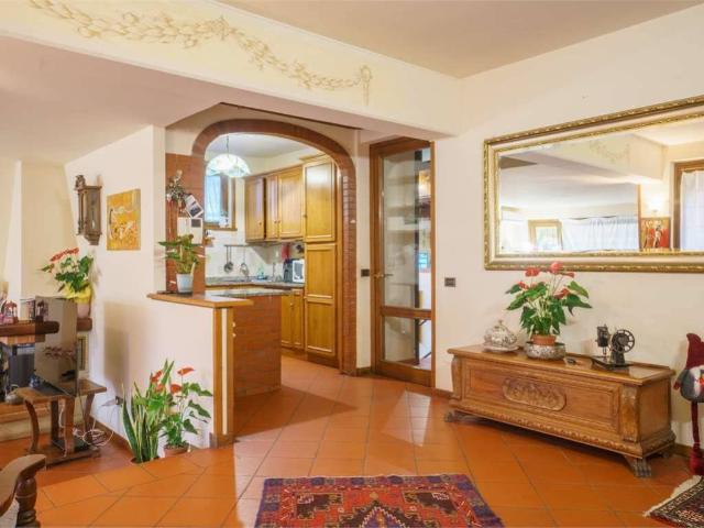 Villa in vendita a Montecatini Terme PT