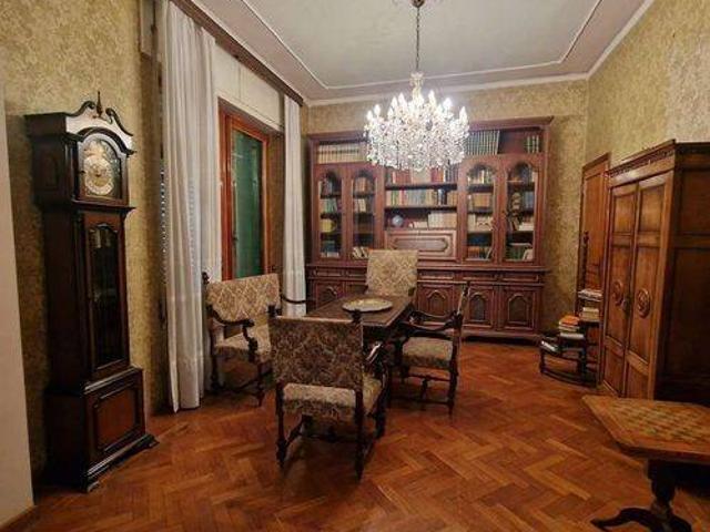 Villa in vendita a Montecatini Terme PT