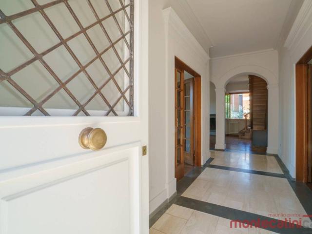 Villa in vendita a Montecatini Terme PT