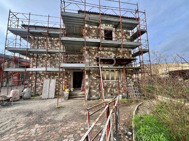 Villa in vendita a Montecatini Terme PT