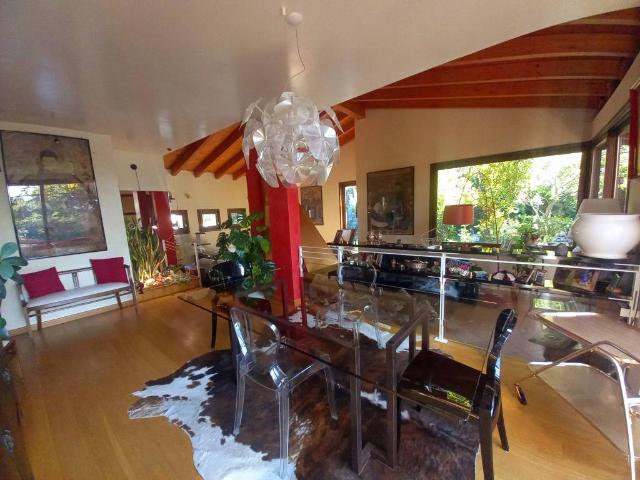 Villa in vendita a Montechiarugolo PR