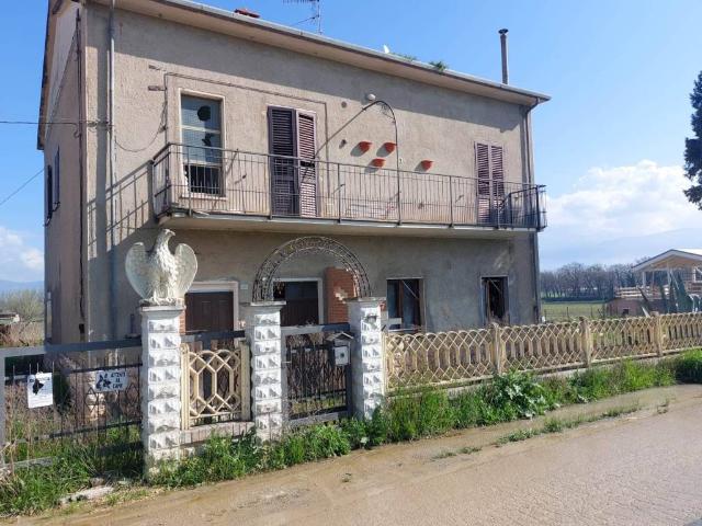 Villa in vendita a Montefalco PG