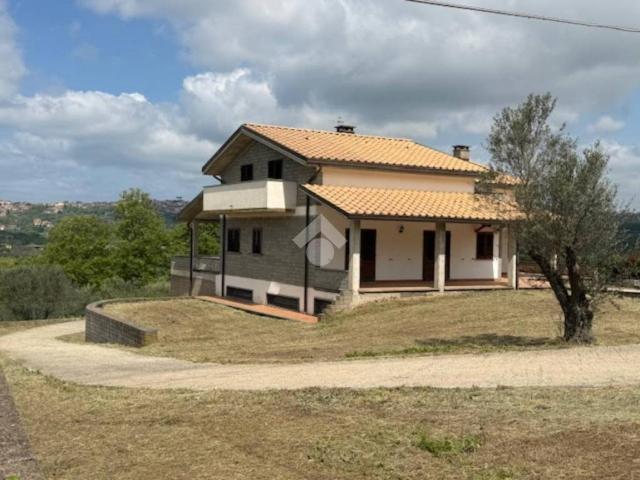 Villa in vendita a Montefiascone VT