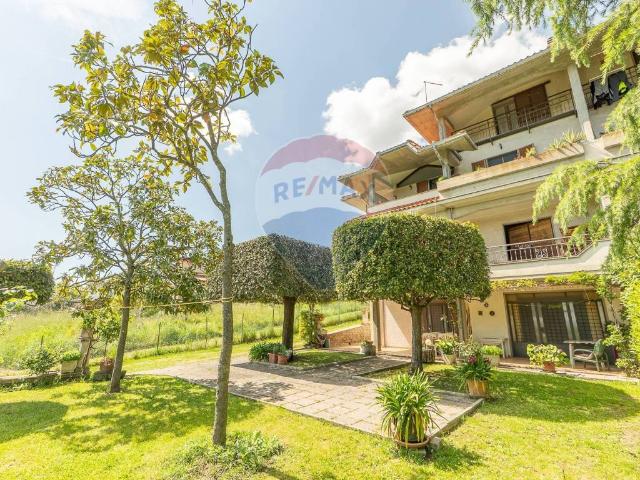 Villa in vendita a Montefiascone VT