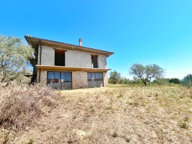 Villa in vendita a Montefiascone VT