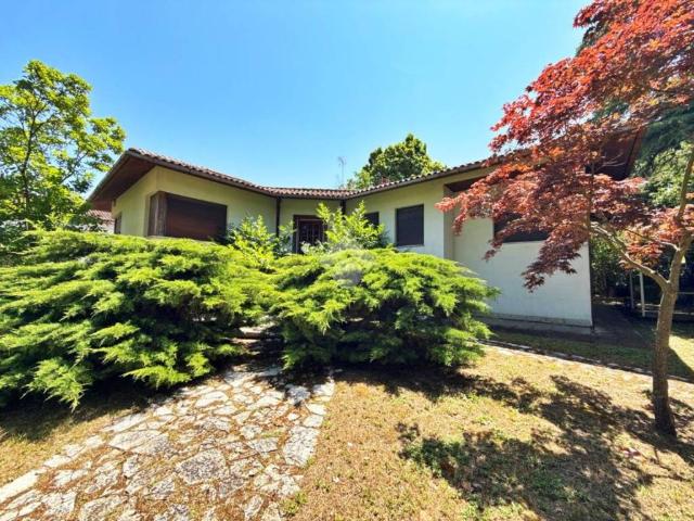Villa in vendita a Montelabbate PU