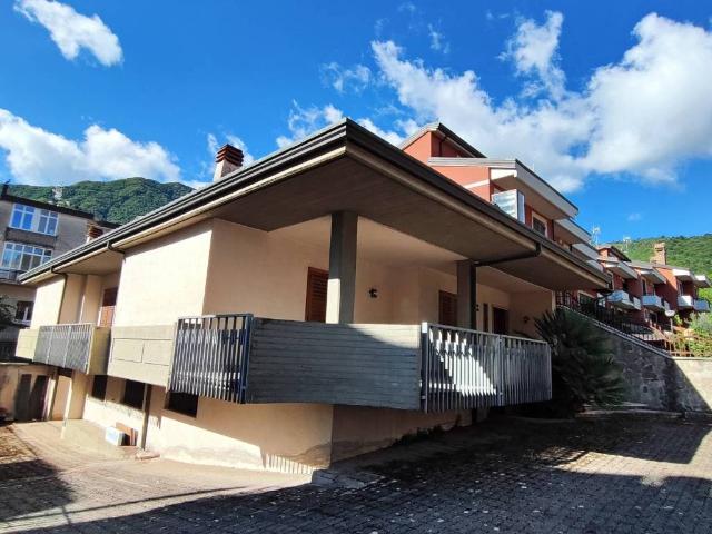 Villa in vendita a Montella AV