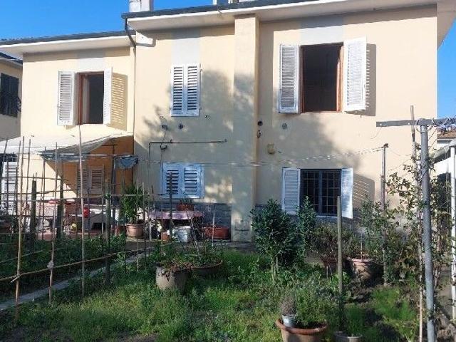 VILLA in VENDITA a MONTELUPO FIORENTINO di 8 vani