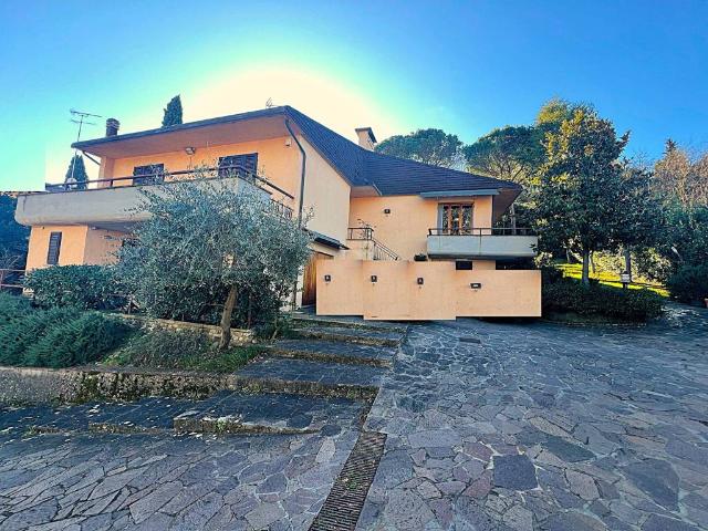 Villa in vendita a Montelupo Fiorentino FI
