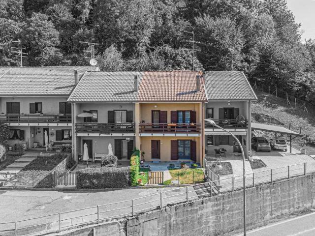 Villa in vendita a Montenars UD