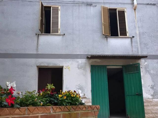 Villa in vendita a Montenero di Bisaccia CB